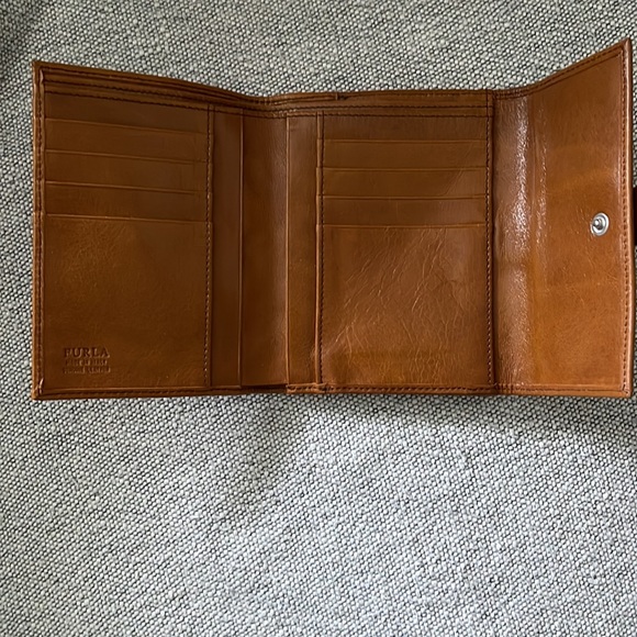 Furla Italian Genuine Leather—RARE Style! - Picture 4 of 6